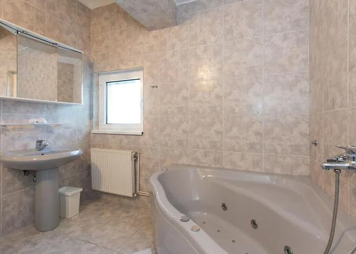 Valica Mit Privatem Pool By Interhome * Porat