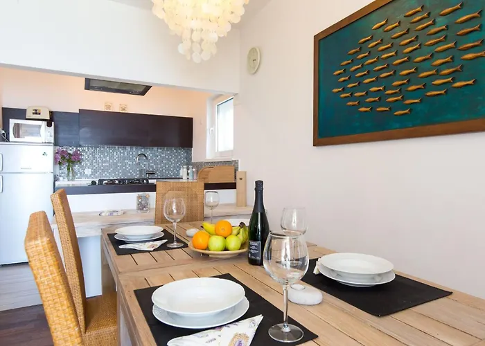 Valica Mit Privatem Pool By Interhome Feriehus *